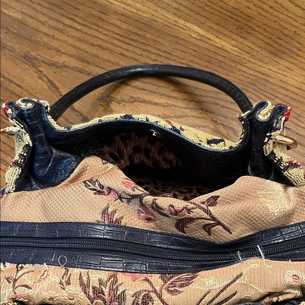 Clever Carriage Company‎ Doctor Bag